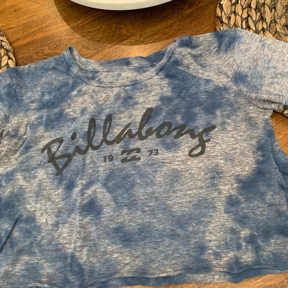 Billabong cropped blue T-shirt size xs